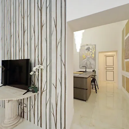 Lägenhet Principe Amedeo Piano Terra