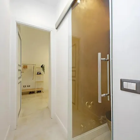 Apartment Principe Amedeo Piano Terra