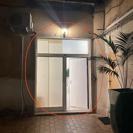 Principe Amedeo Piano Terra Apartment Rome