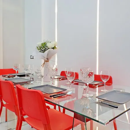 Principe Amedeo Piano Terra Lägenhet *