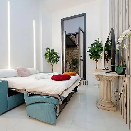 Principe Amedeo Piano Terra Lägenhet