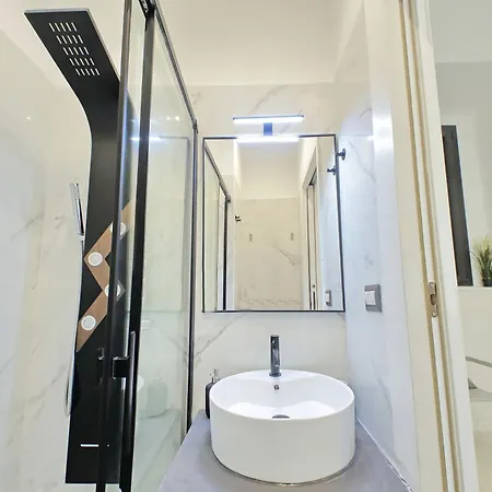 Apartment Principe Amedeo Piano Terra *
